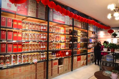 金輝云酒貨倉(cāng)加盟政策與經(jīng)營(yíng)模式全解析 開(kāi)啟酒類零售新篇章